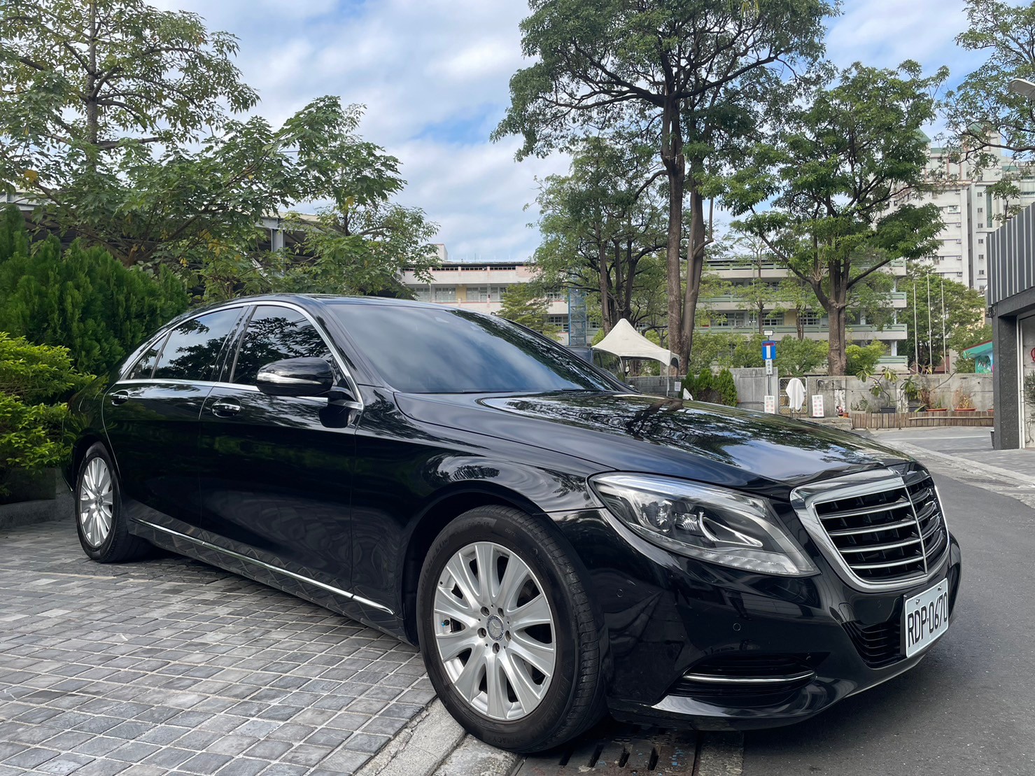 Benz S-Class 